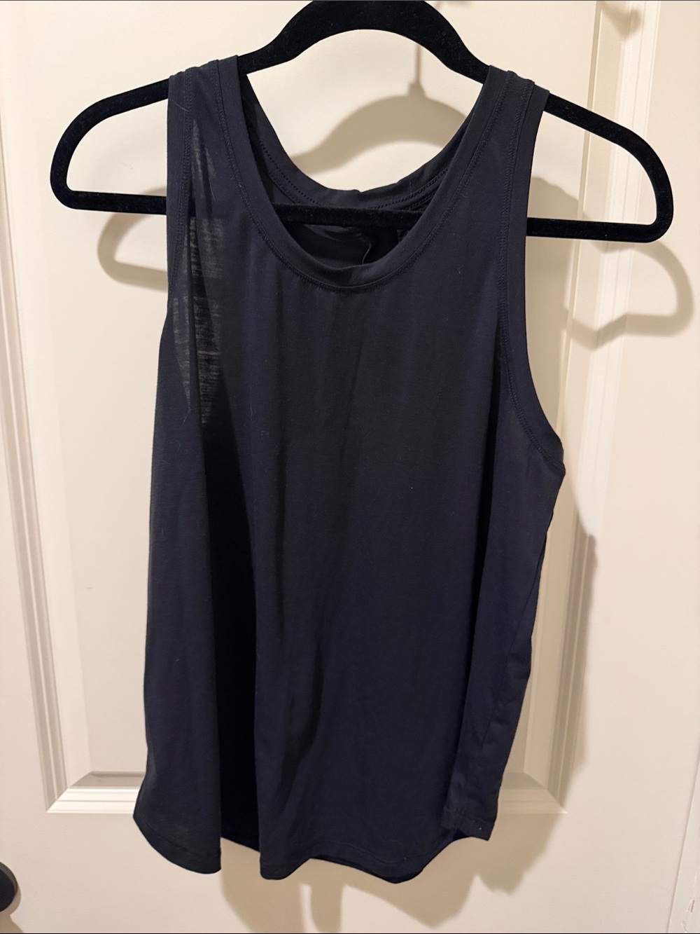 Bundle of 7 Athletic Tanktops - Picture 7 of 16